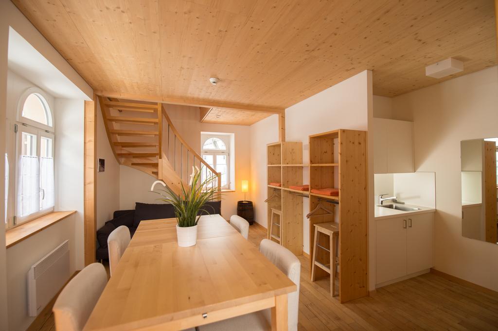 Sust Lodge Am Gotthard Hospental Exterior foto